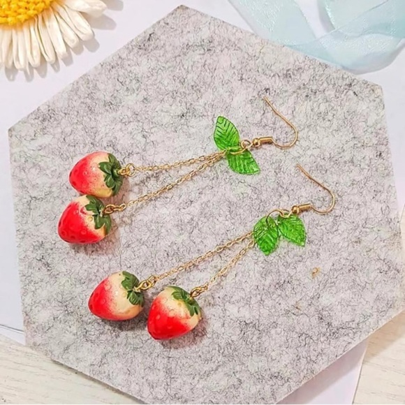Adorable Acrylic Strawberry Dangle Earrings - Picture 5 of 6